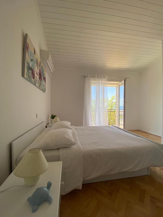 Room For Two Baška Voda Esterno foto